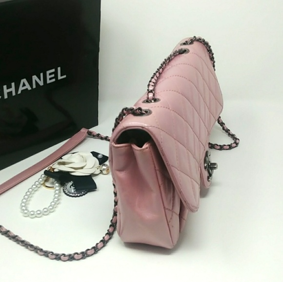 Auth CHANEL Metallic Pink MORE PHOTOS - Picture 3 of 8